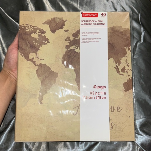 Scrapbook Album 40 Pages CraftSmart Scrapbooking Craft Arts Book New World Map - Picture 2 of 12